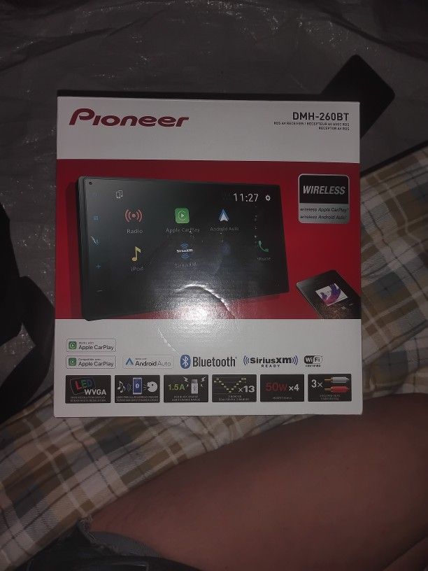Pioneer DMH-260BT Receiver