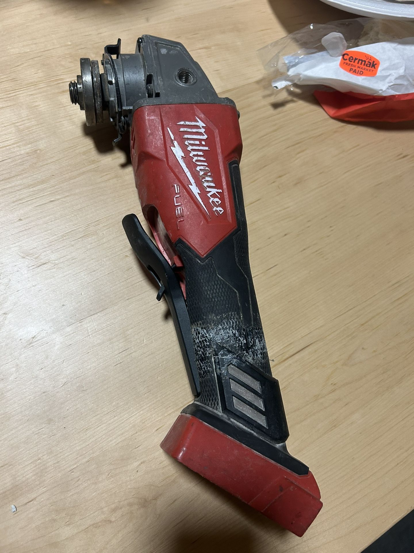 Firm!MilwaukeeM18 FUEL 18V Lithium-Ion Brushless Cordless 4-1/2” Grinder w/Paddle Switch (Tool-only)