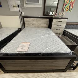 Brand New Queen Bedroom Set!(Dresser, Nightstand, Bedframe, & Mirror) 
