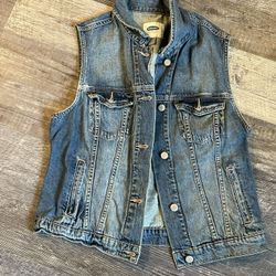 Old Navy Women's Blue Denim Vest M Collared Button Pockets Sleeveless