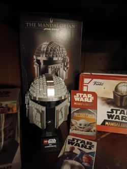 Lego Star wars mandolorian helmet