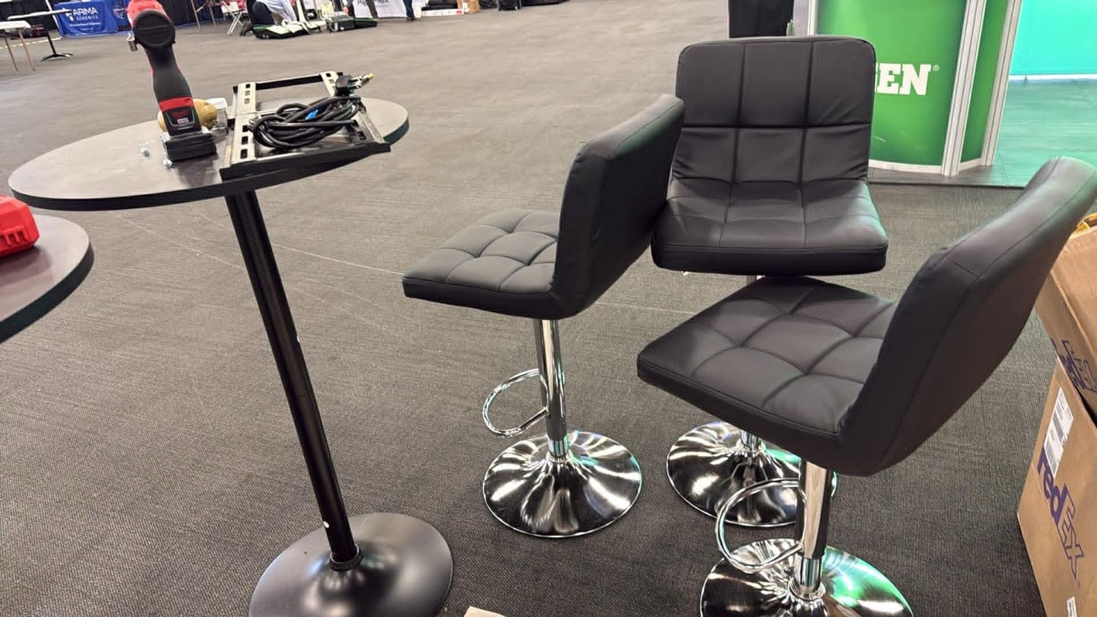 Coffee Table / Bar Stool Set