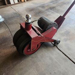 Trailer dolley mover