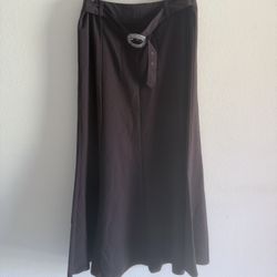 Avenue Women’s Long Skirt