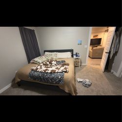King size bed