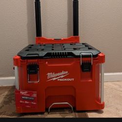 Milwaukee Packout Toolbox 