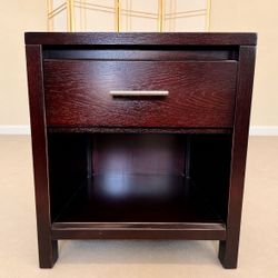 Set of 2 Nightstands - Solid Wood - Drawer + Shelf