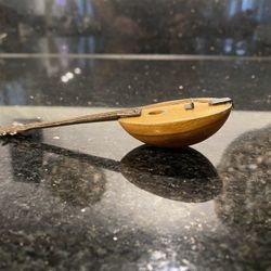 Realistic Miniature Detailed Musical Instrument MANDOLIN/OUD Ornament