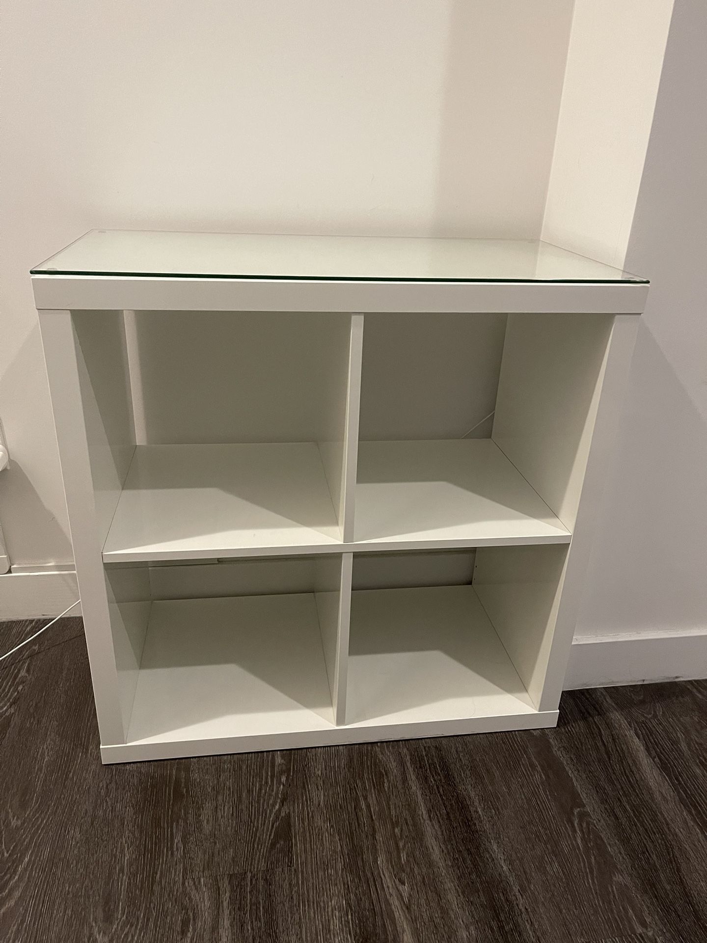 Ikea KALLAX Shelf 2x2 HIGH GLOSS white & Protective Glass Top! 30 3/8" x 30 3/8"