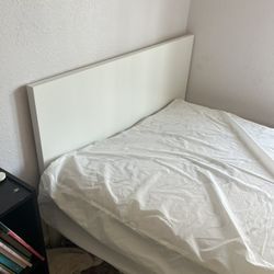 Queen Sized Bed And Mattress. 