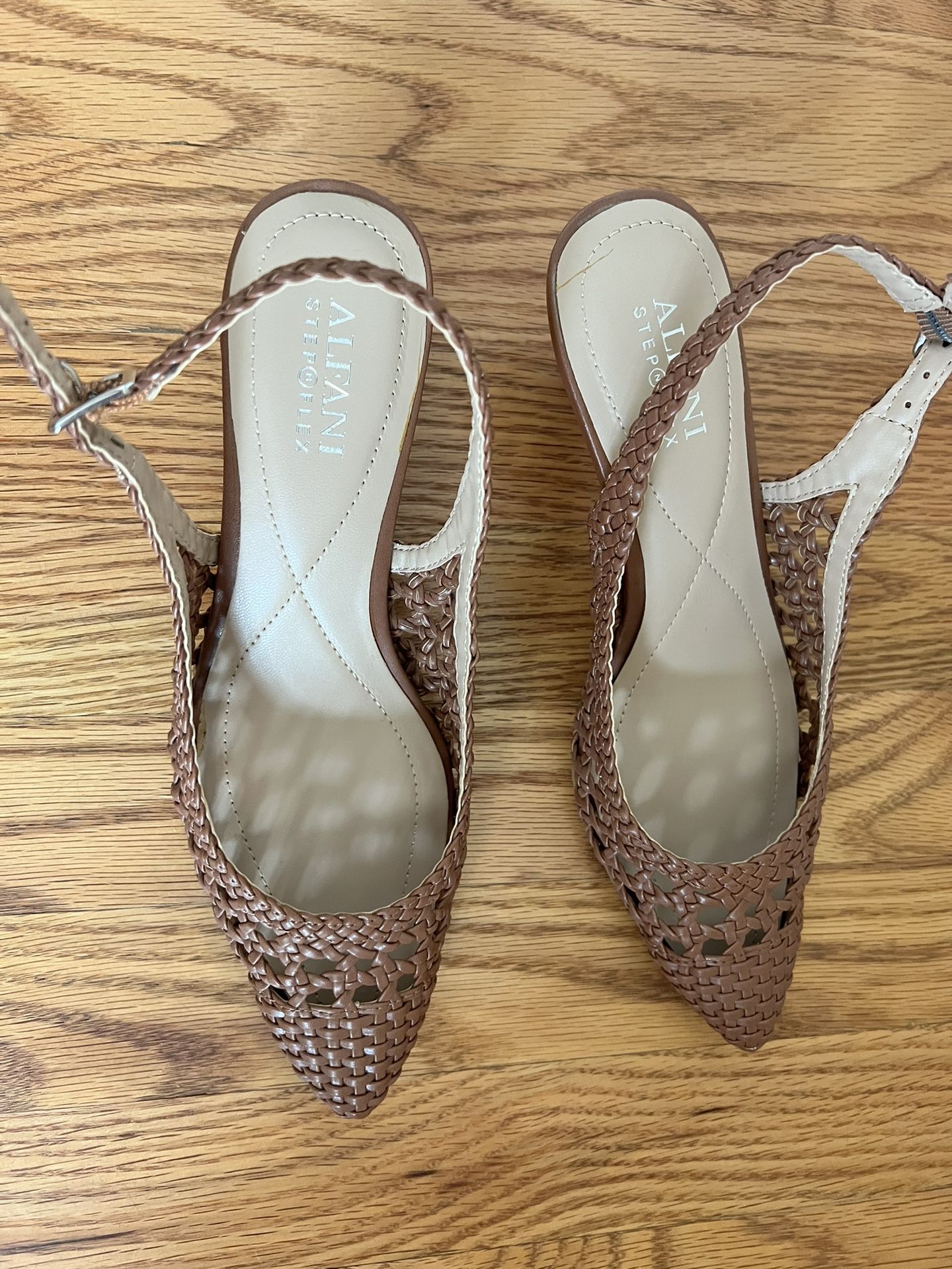 Alfani Mesh Brown Point Toe With Heel