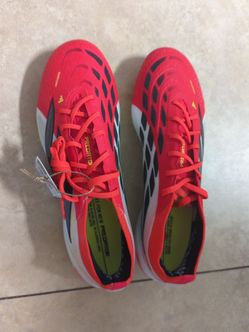 Soccer cleats
