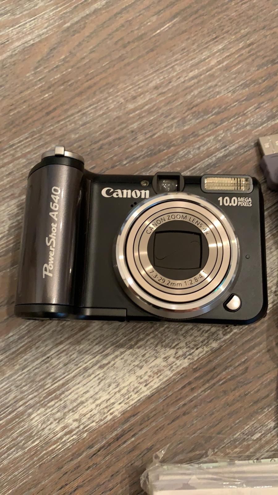 Canon Powershot A640 With Pedestal 