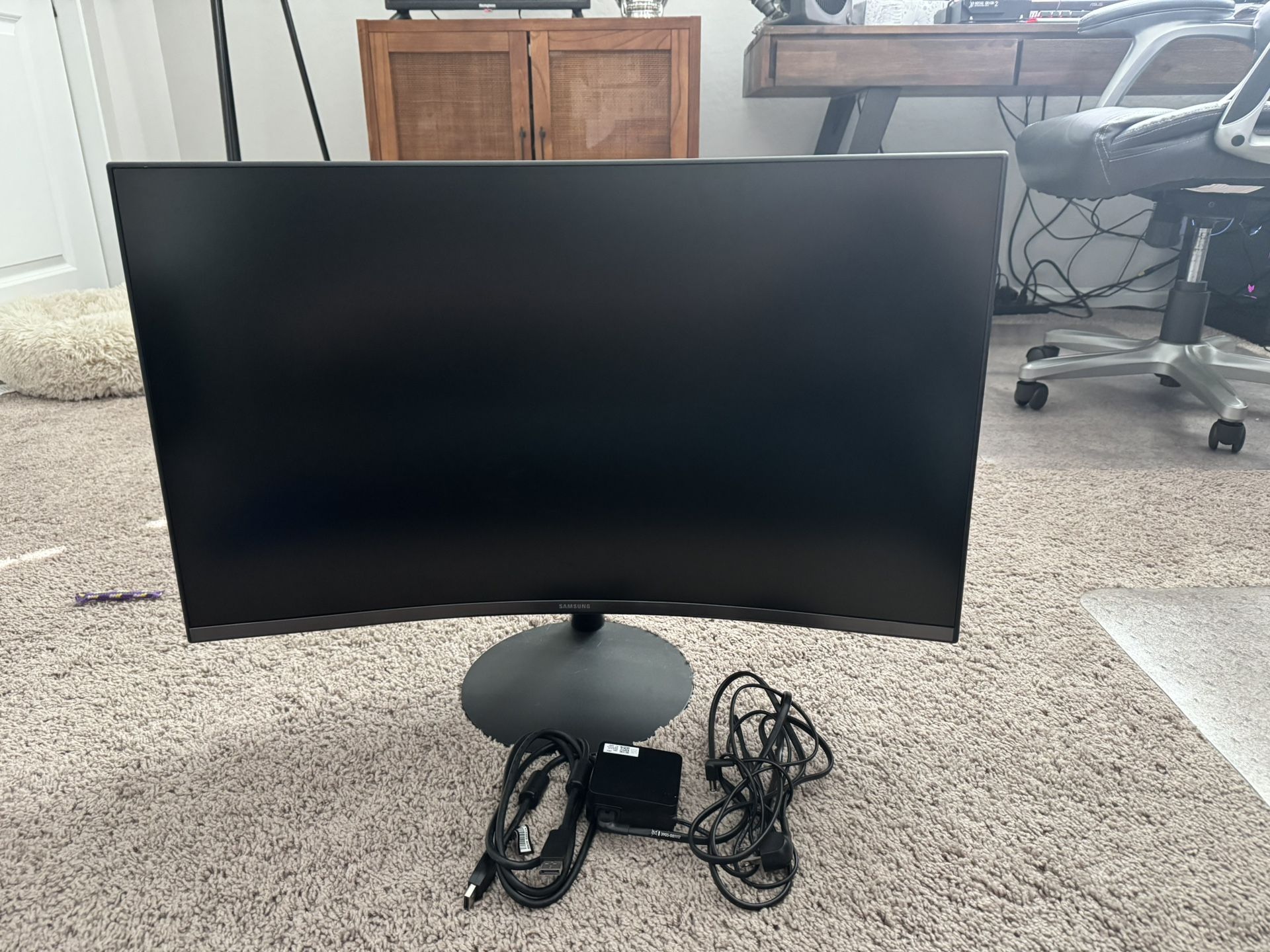 New Open Box Samsung Curved 32” Monitor $299