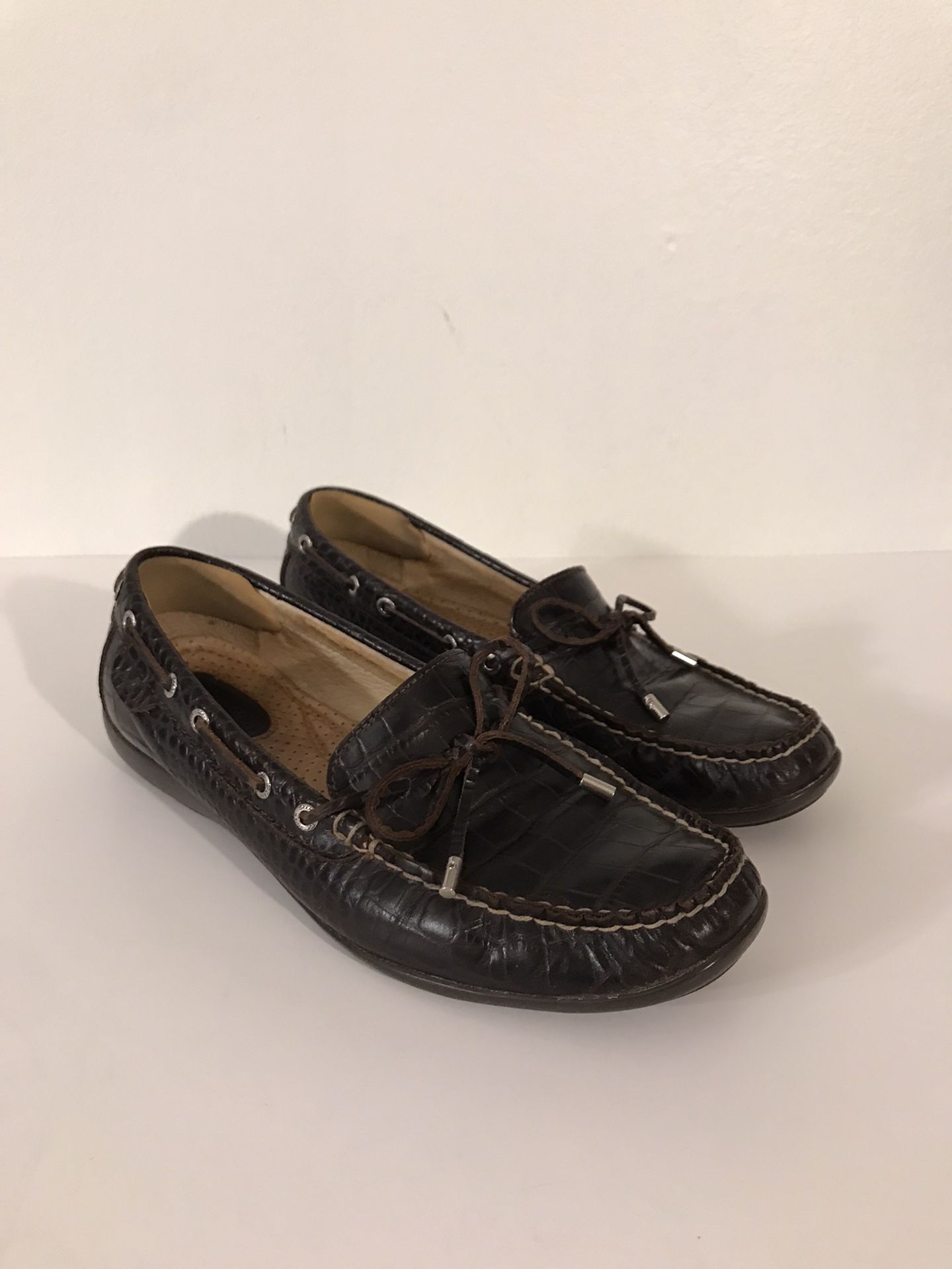 Sperry Top-Sider Women’s Brown Leather Crocodile Embossed Loafer Shoes Size 7M