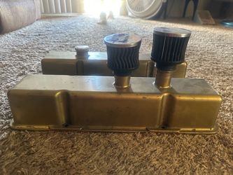 Tall Aluminum valve cover for small block Chevy
