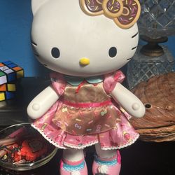 Hello Kitty Sanrio 13" Baker Doll 2013