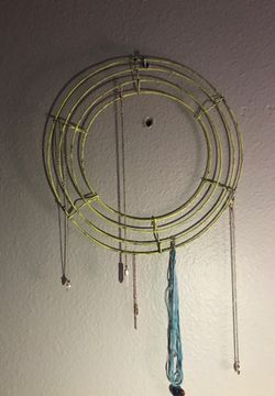 Wall Jewelry Holder (necklace/bracelet)