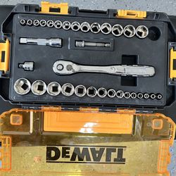 Dewalt Wrench 
