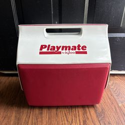 Igloo Playmate Elite Cooler