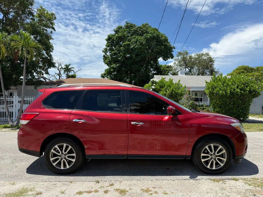 2015 Nissan Pathfinder Sl