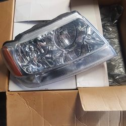 Headlights For Jeep Grand Cherokee