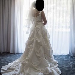 Wedding dress Size 14 (altered)