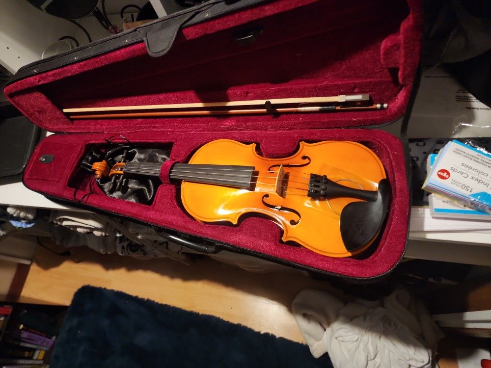 Student 4/4 Violin