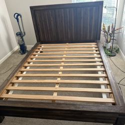 Modern Wooden Queen Bed Frame – Sturdy, Easy Assembly