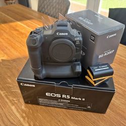Canon EOS R5 Mark ii Mirrorless Camera Body, BG-R20EP Grip, 4 x LP-E6P Battery
