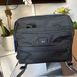 Tumi Over luggage tote