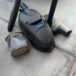 Tristar Commercial Vacuum