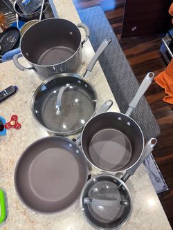 Nonstick Cookware Set with Lids