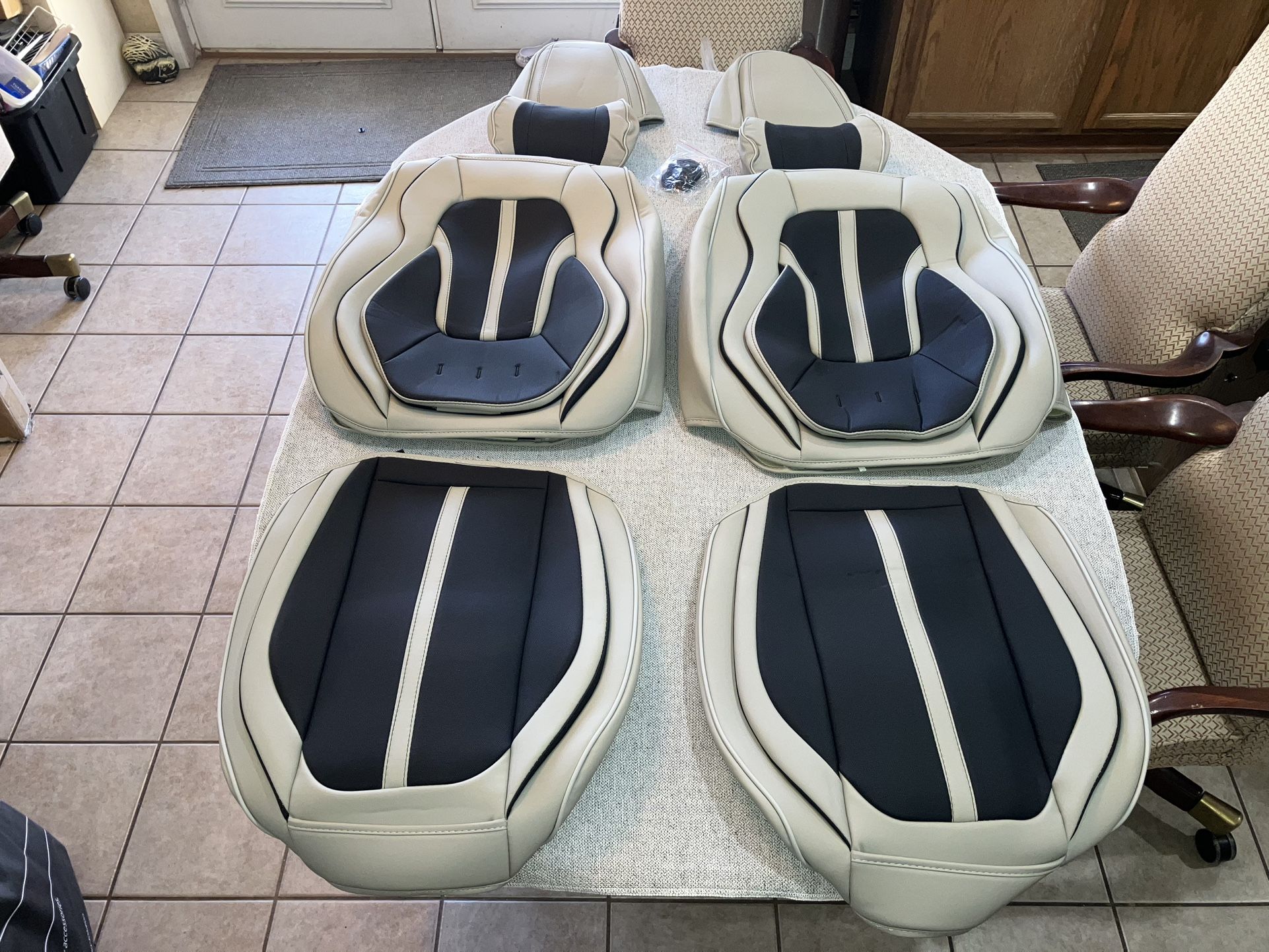 Car Seat Covers Thick PU Leather, Universal, Black and Gray