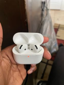 AirPod 4