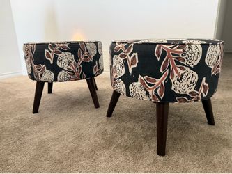 Flower Ottoman X2