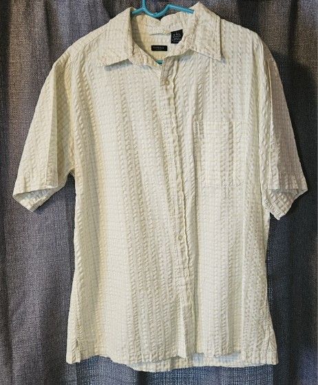 LARGE MENS VAN HEUSEN BUTTON DOWN SHIRT 