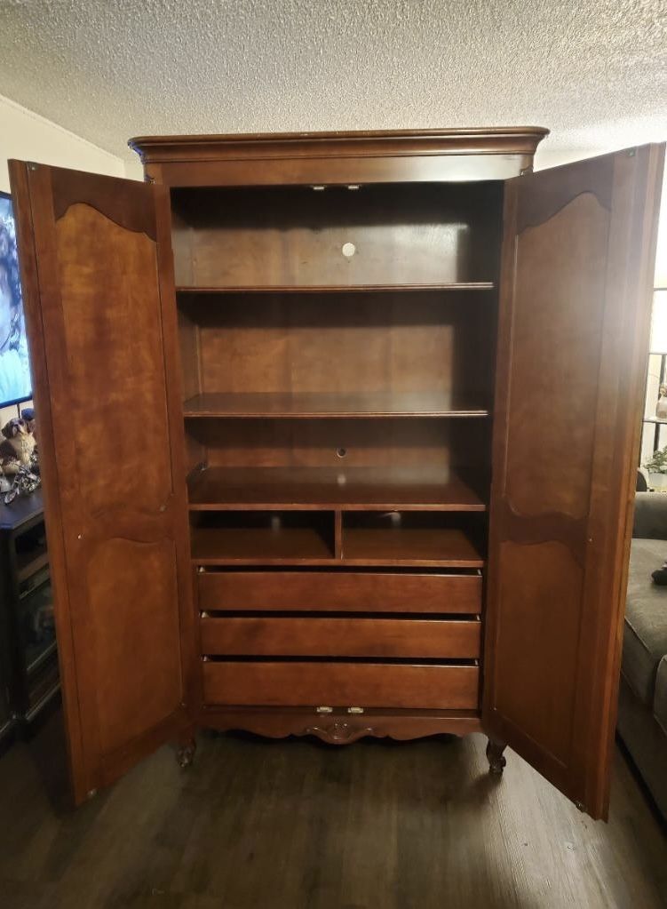 Kindel Vintage Ropero / Vintage Kindel Wardrobe Mahogany