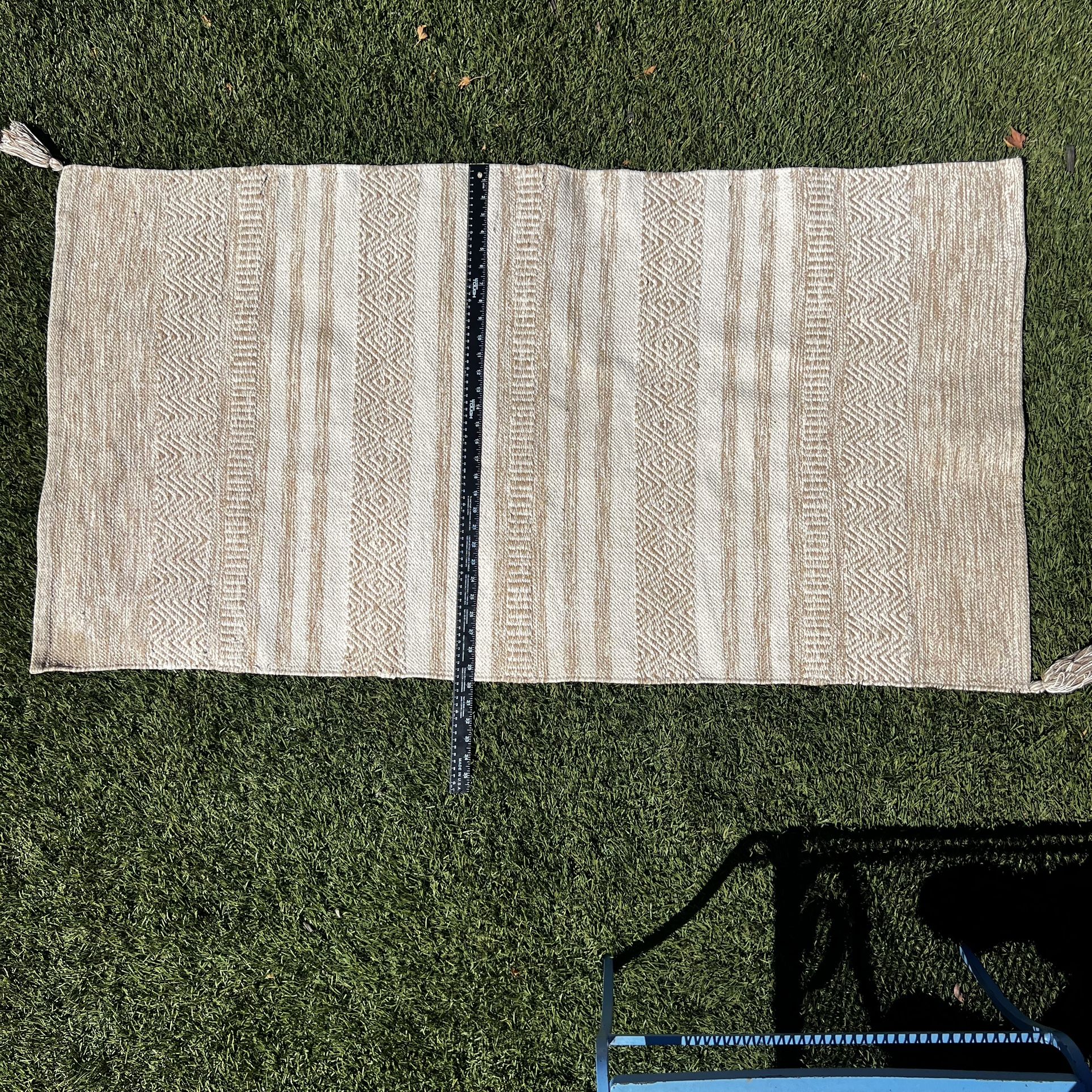 Boho Artisan Dhurrie—Handwoven Cotton Runner (33″ × 57″)