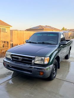 Toyota Tacoma