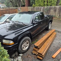 2003 Dodge Dakota