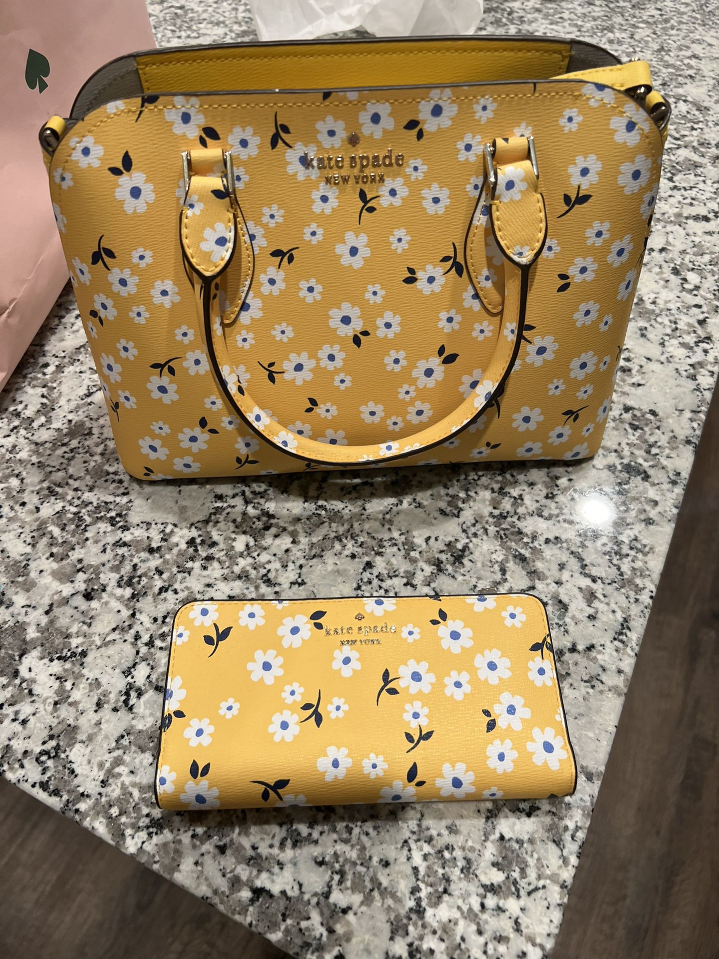 Kate Spade for Sale in Kansas City, MO - OfferUp
