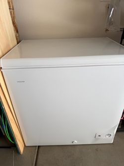 Vissani Chest Freezer