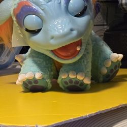 Baby dragon Make noise move and make sounds 