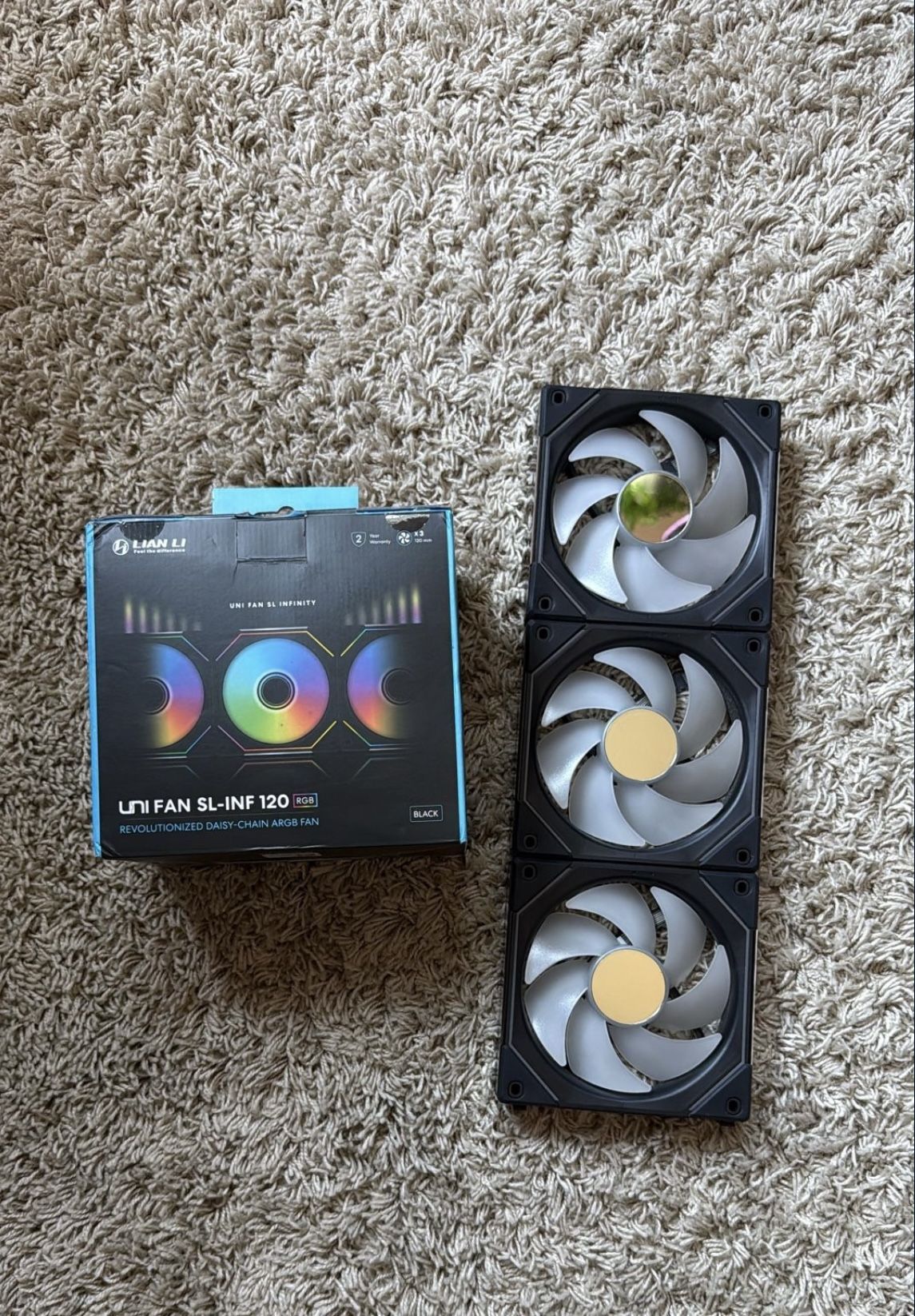 Lian Li Uni Fan SL-INF 120 x3
