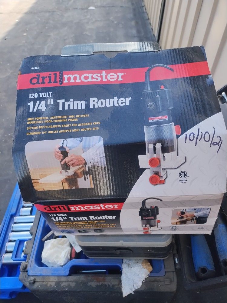 Trim Router