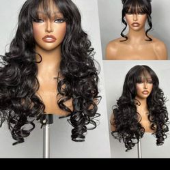 New curly wig very pretty 😍 