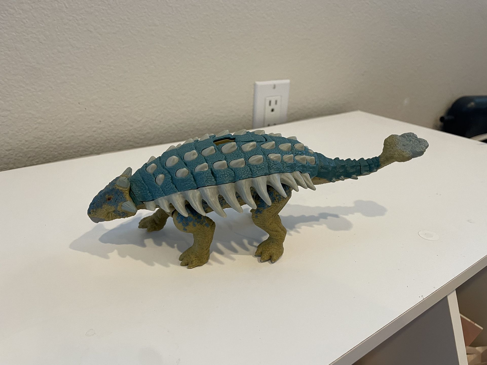 Mattel Jurassic World Toys Camp Cretaceous Roar Attack Ankylosaurus