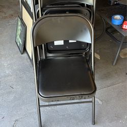 Set Of 4 Black Metal Folding Chairs