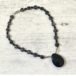 Black And Grey Beaded Pendant Necklace 